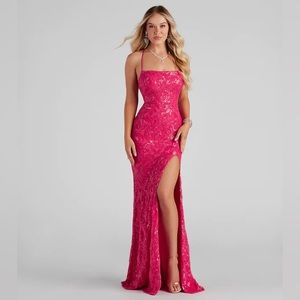 Windsor | Size Small | Rowena Sequin Mermaid Dress in fuchsia